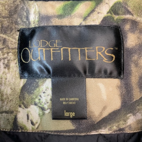Lodge Outfitters Boys Large Camo Coat - Picture 3 of 3